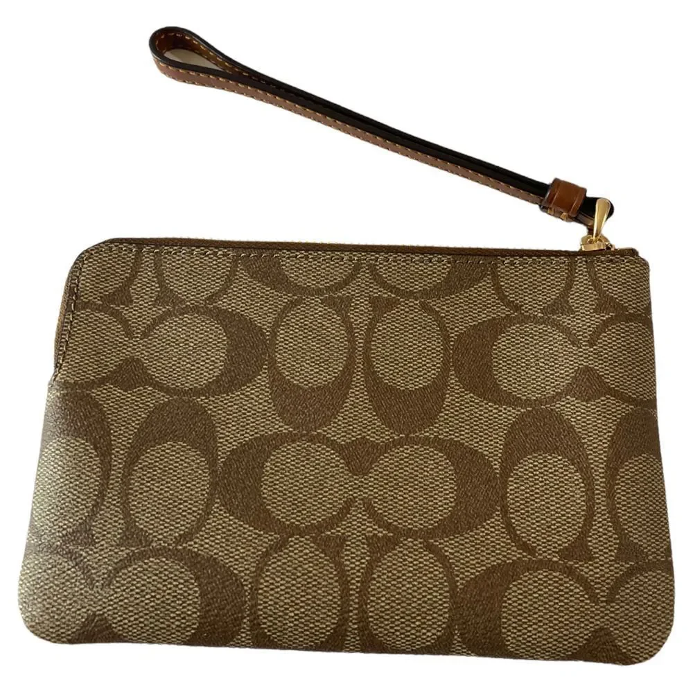 Coach Radial Rainbow Wristlet NWT